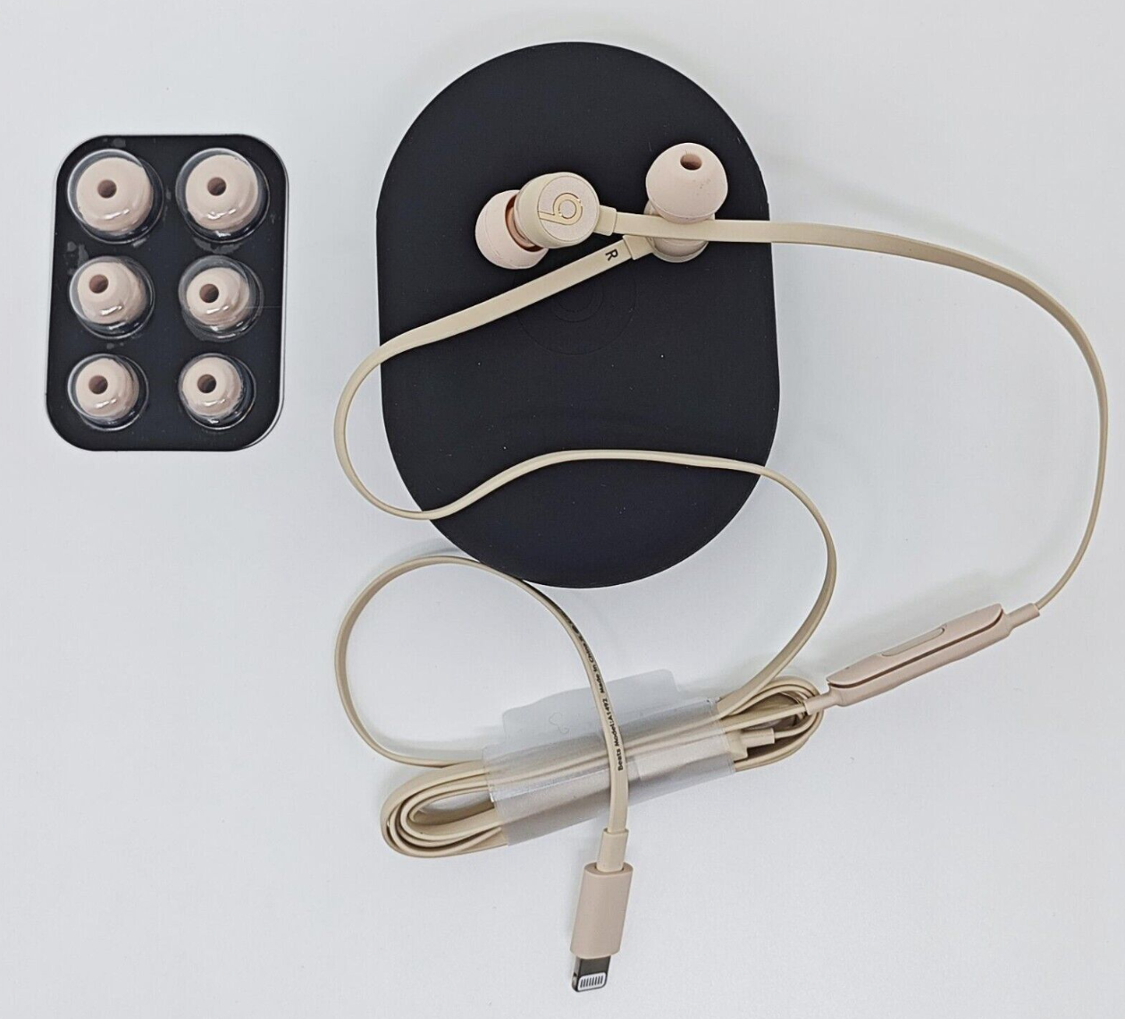 Apple Beats by Dr. Dre urBeats3 In-Ear Kopfhörer Gold Lightning Anschluss - EDV-Outlet